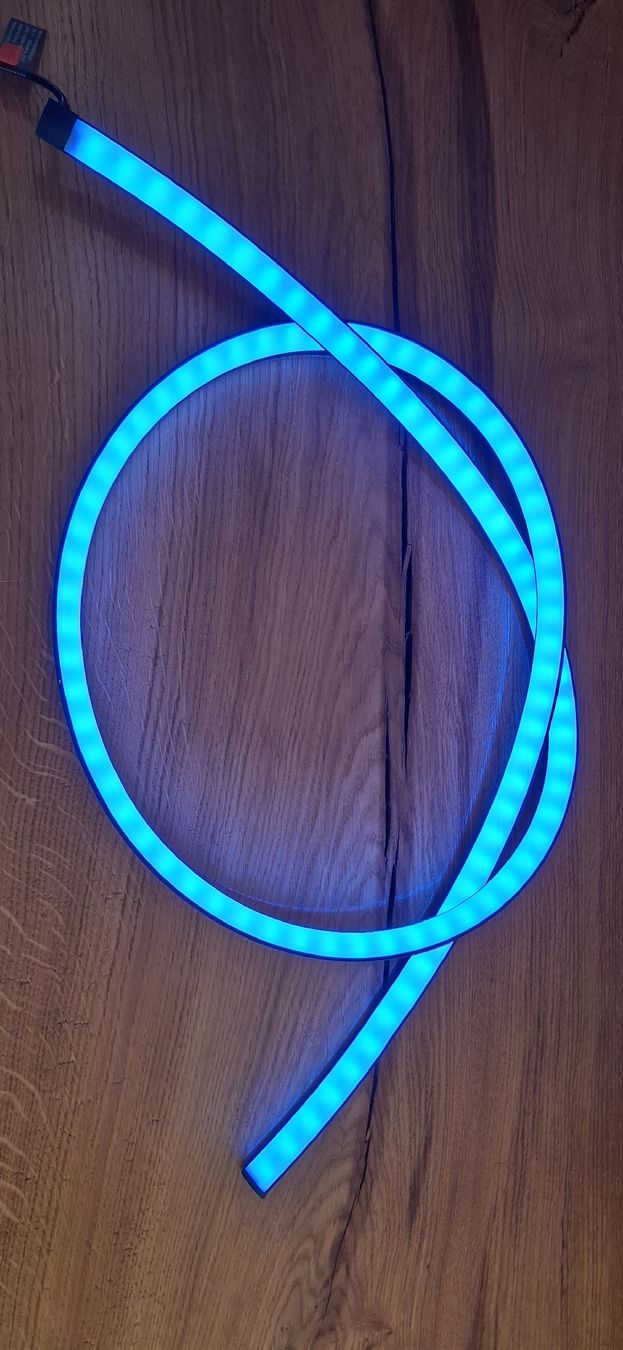 Philips Lampade: Philips Hue Play Gradient lightstrip 55 zoll – Usato da Guntershausen venduto da Jtattoo 3