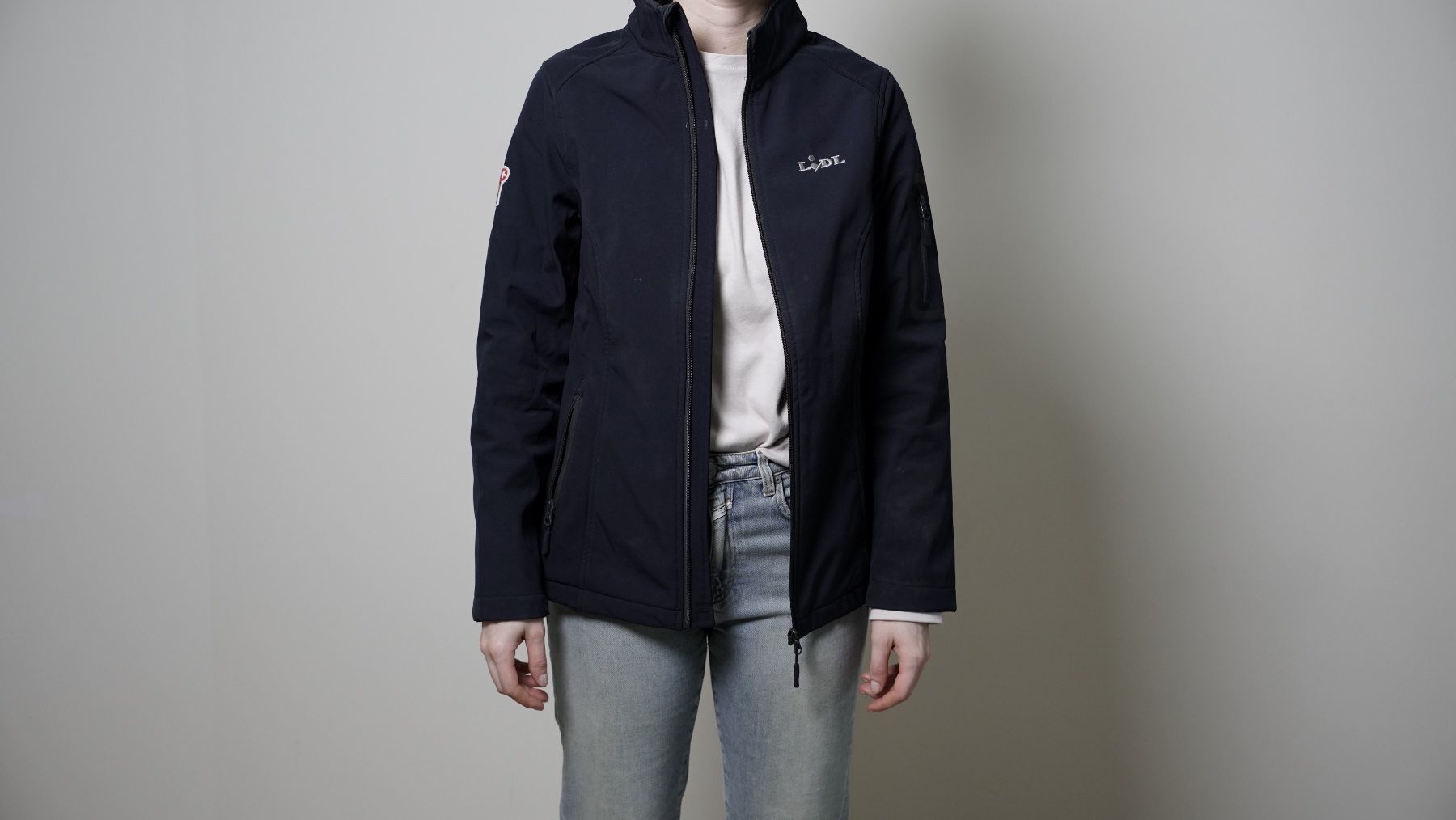 Giacche: Lidl Softshelljacke navy Damen Grösse S – Nuovo (secondo la descrizione) da Zürich venduto da julia_vina 4