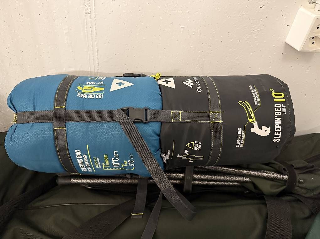 Sacchi a pelo: Schlafsack mit Matratze – Usato da St. Gallen venduto da Raf145 1