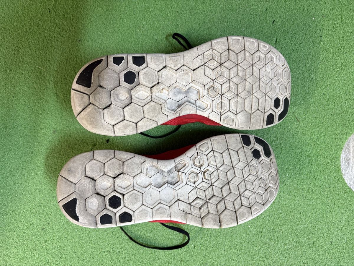 Nike Herrenschuhe: Nike Free Run Nikeid Gr.44 / US 10 / 28cm Rot – Gebraucht aus Winterthur von Teflonbrauer 3