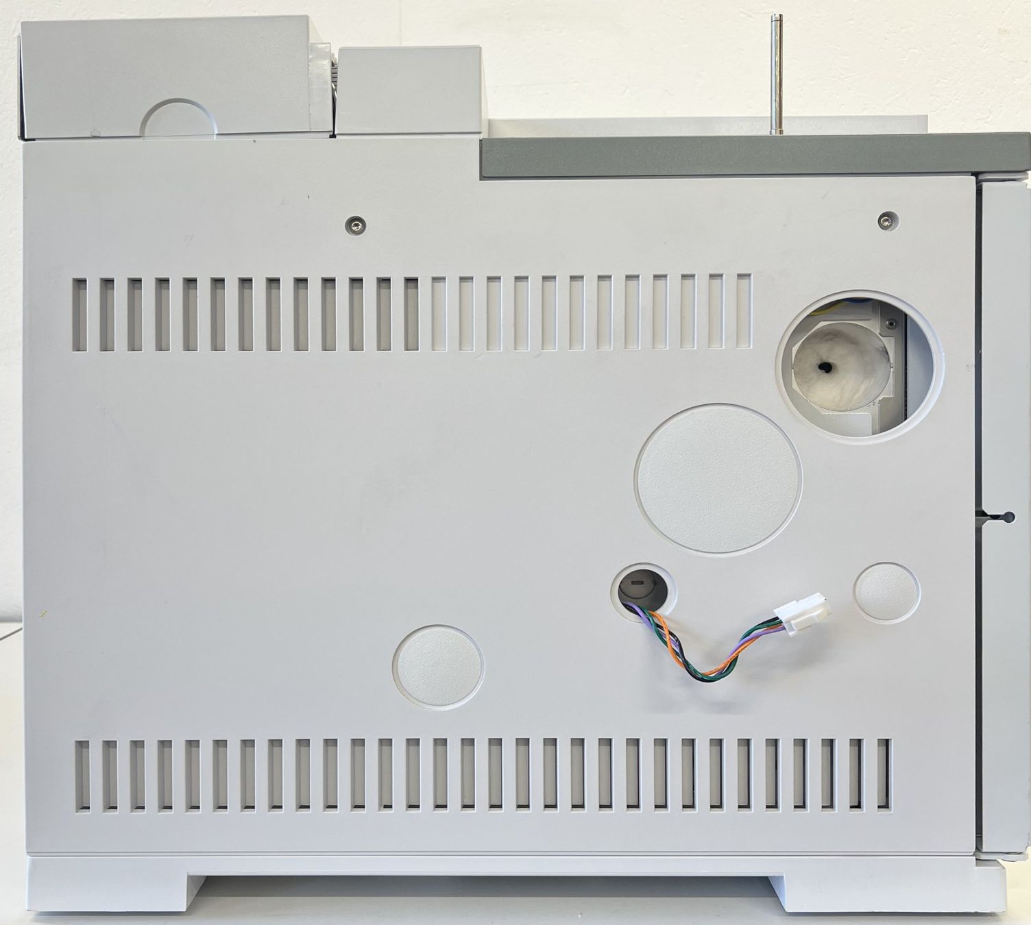 Laborzubehör: Agilent 6890N Network Gas Chromatograph System – Gebraucht aus Niederdorf von LeptonAG_Labor 7