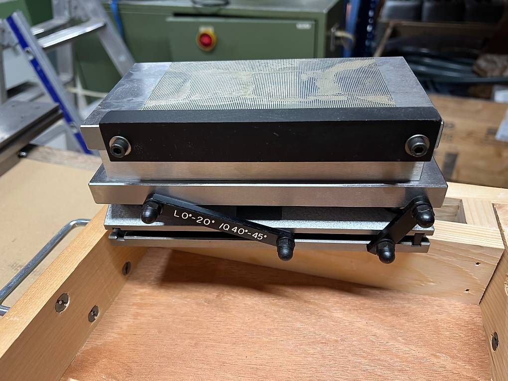 Tutti gli attrezzi: Sinustisch Magnet 200x100 – Usato da Brunnen venduto da san_9qlb 1