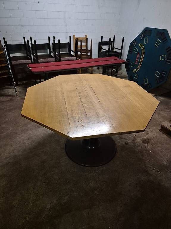 Tavoli: Tisch – Usato da Kirchberg BE venduto da Moesu72