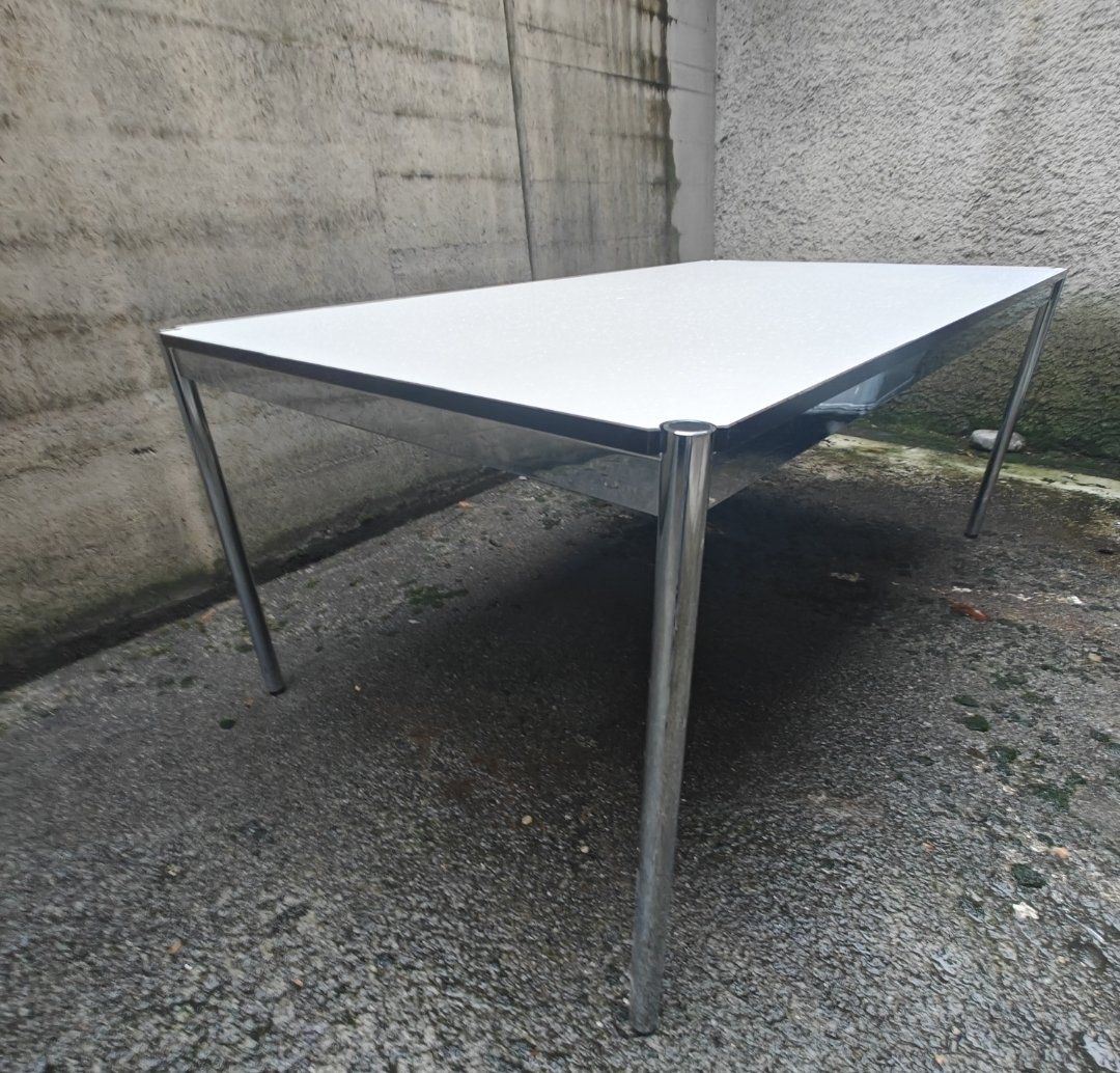 USM Tavoli: USM Tisch 1.75x1.00 Nr 1 – Usato da Attikon venduto da VintageSaleTeam 5