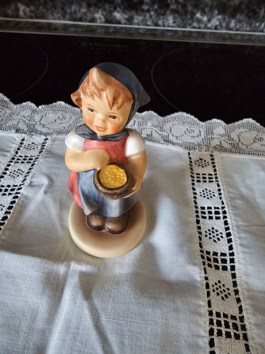 Hummel Statuette: Hummelfigur – Usato da Tuggen venduto da Rugi2