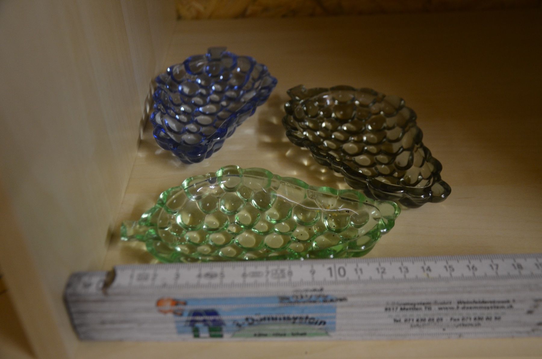 Piatti: 3 STUCK KLEINE TELLER GLAS – Usato da Chiasso venduto da Dolly015 1