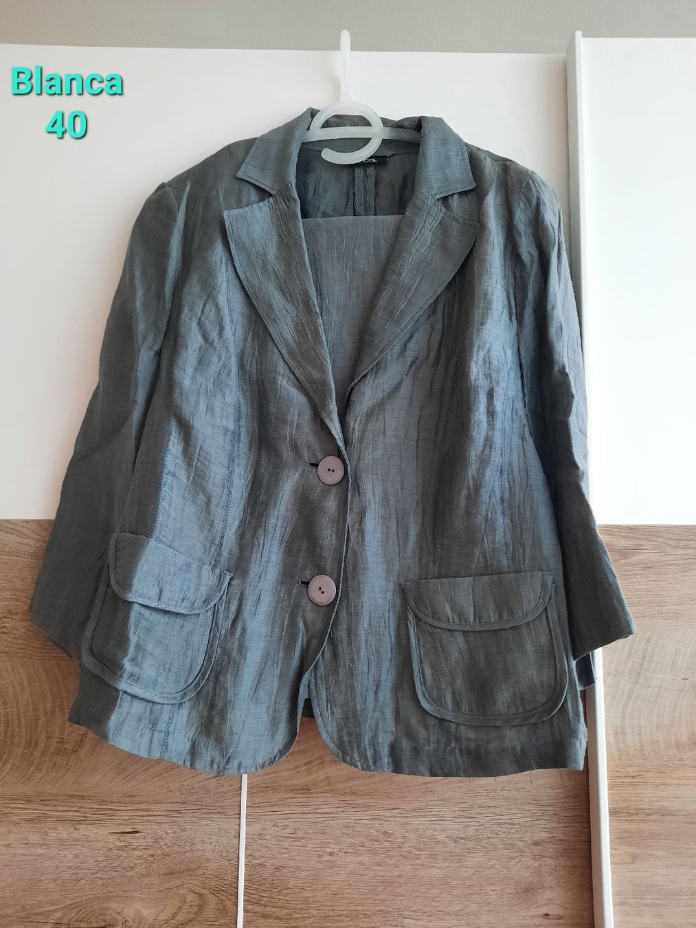 Completi & Tailleur: costard – Usato da Le Lignon venduto da Indians88 2