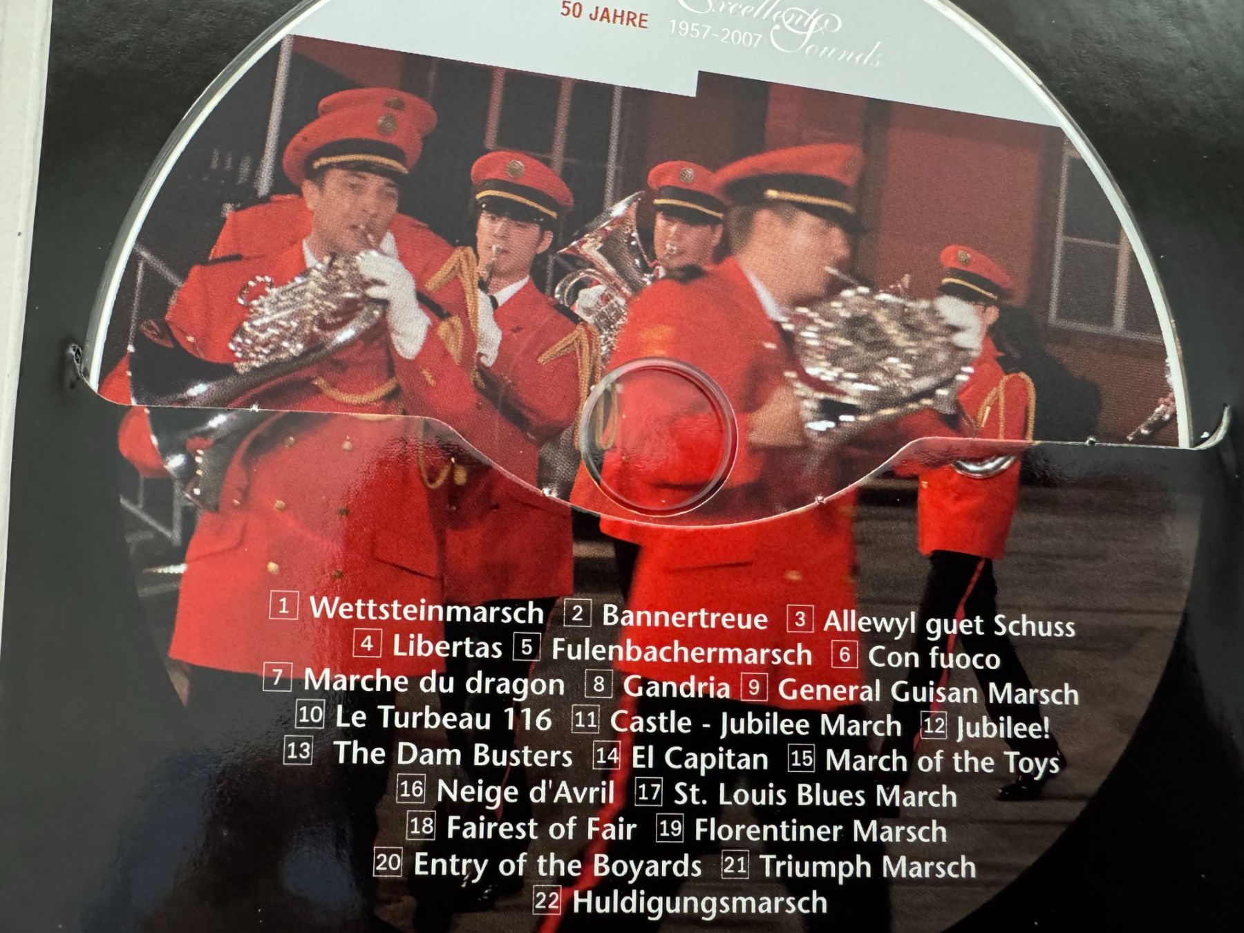CD: 50 Jahre Schweizer Militärmusik – Nuovo (secondo la descrizione) da Laufenburg venduto da Hochjoch 2