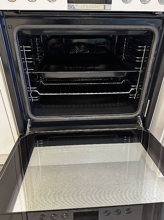 Cucine: Cuisinière/Four Bosch électrique sous garantie 2 ans – Usato da Genève venduto da bas_wl9q 2
