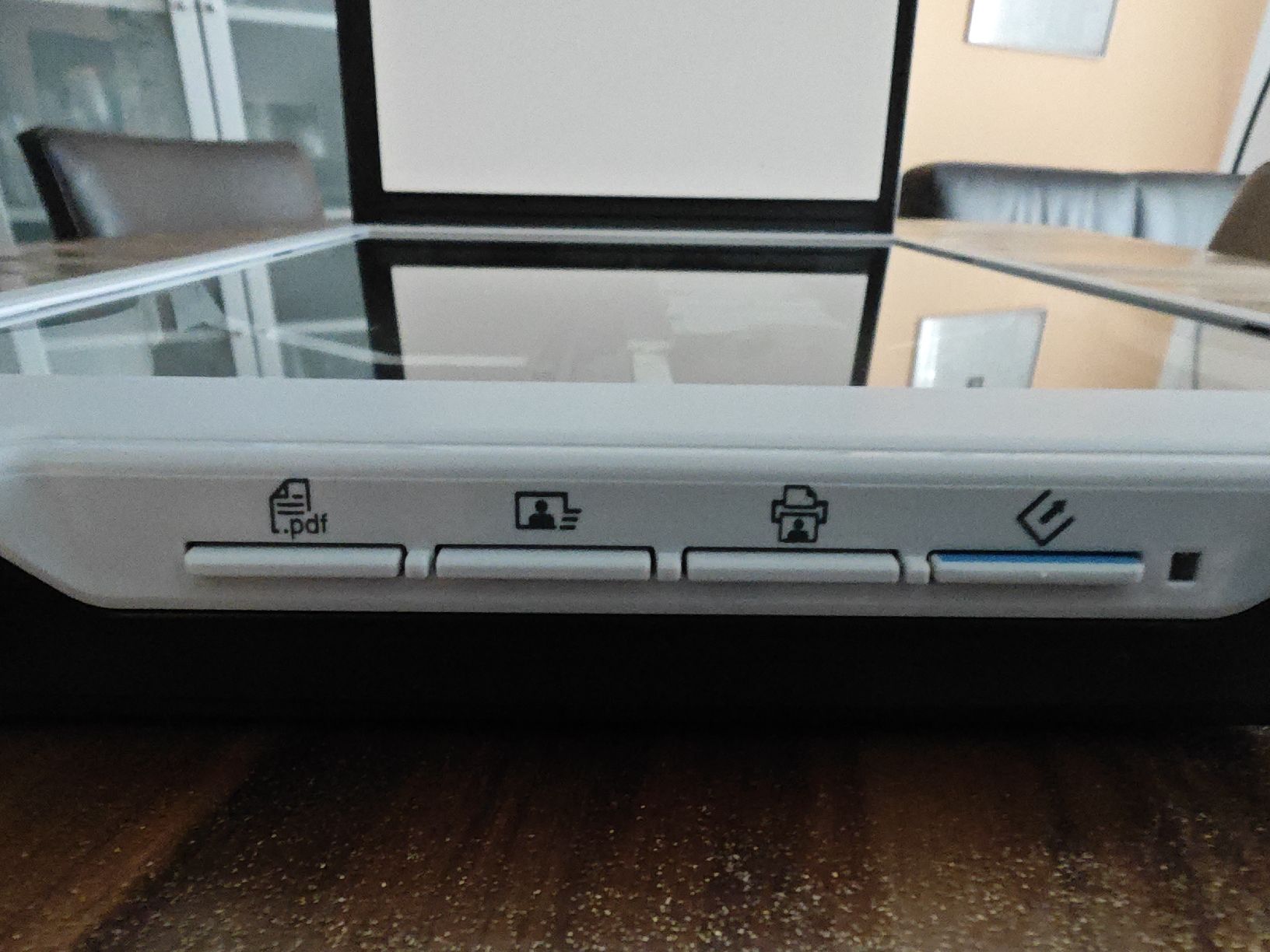 Epson Scanner: Epson Perfection V19 – Usato da Origlio venduto da daveHK101 2