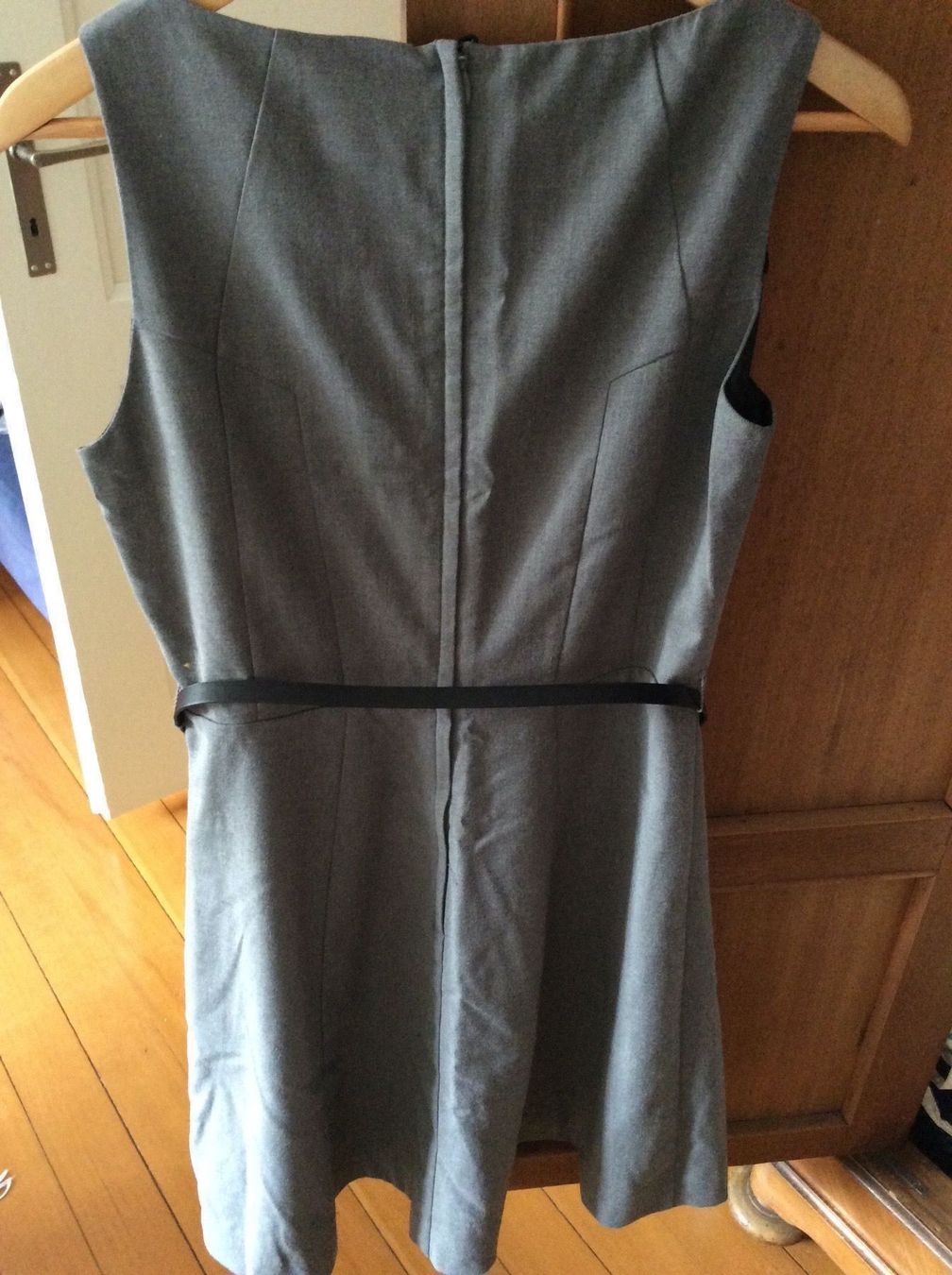 H&M Kleider: H&M Kleid mit Gürtel und Futter Gr. M – Gebraucht aus Winterthur von Kristiinag 3