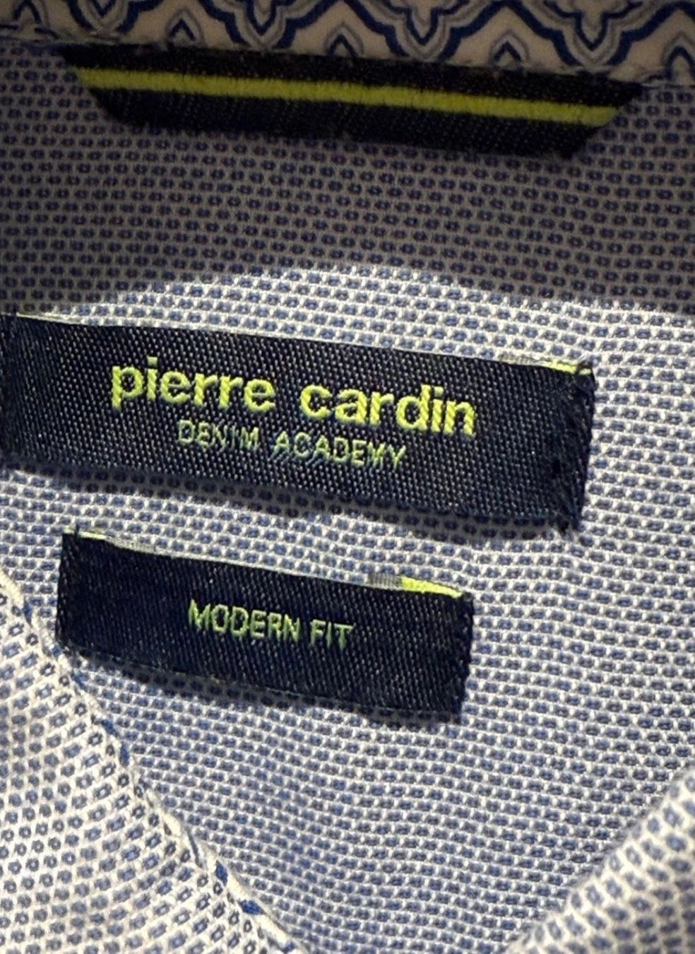 Pierre Cardin Chemises: Hemd Pierre Cardin XL – Neuf (Voir description) à Kreuzlingen par ROMANR1 1