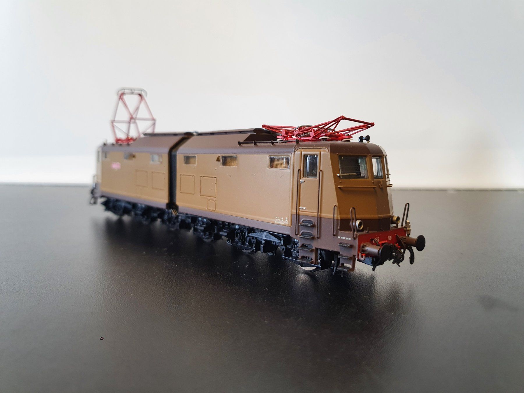 ACME Modelleisenbahnen: ACME:DC: FS E-LOK BR E 636 BRAUN ESU-DIGITAL – Gebraucht aus Biglen von taunus82 2