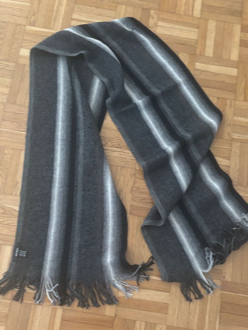 Navyboot Foulard & Sciarpe: NAVYBOOT Winter schal, 190 x 27 cm----(7) – Usato da Wallisellen venduto da AS.TZ.
