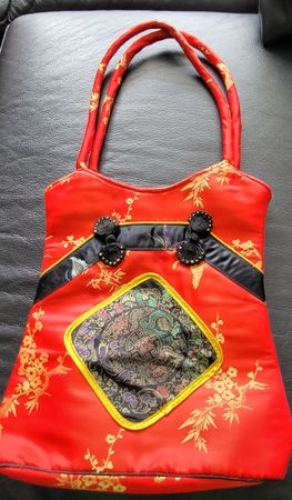 Rote China Handtasche, Brokat, neu ohne Ovp