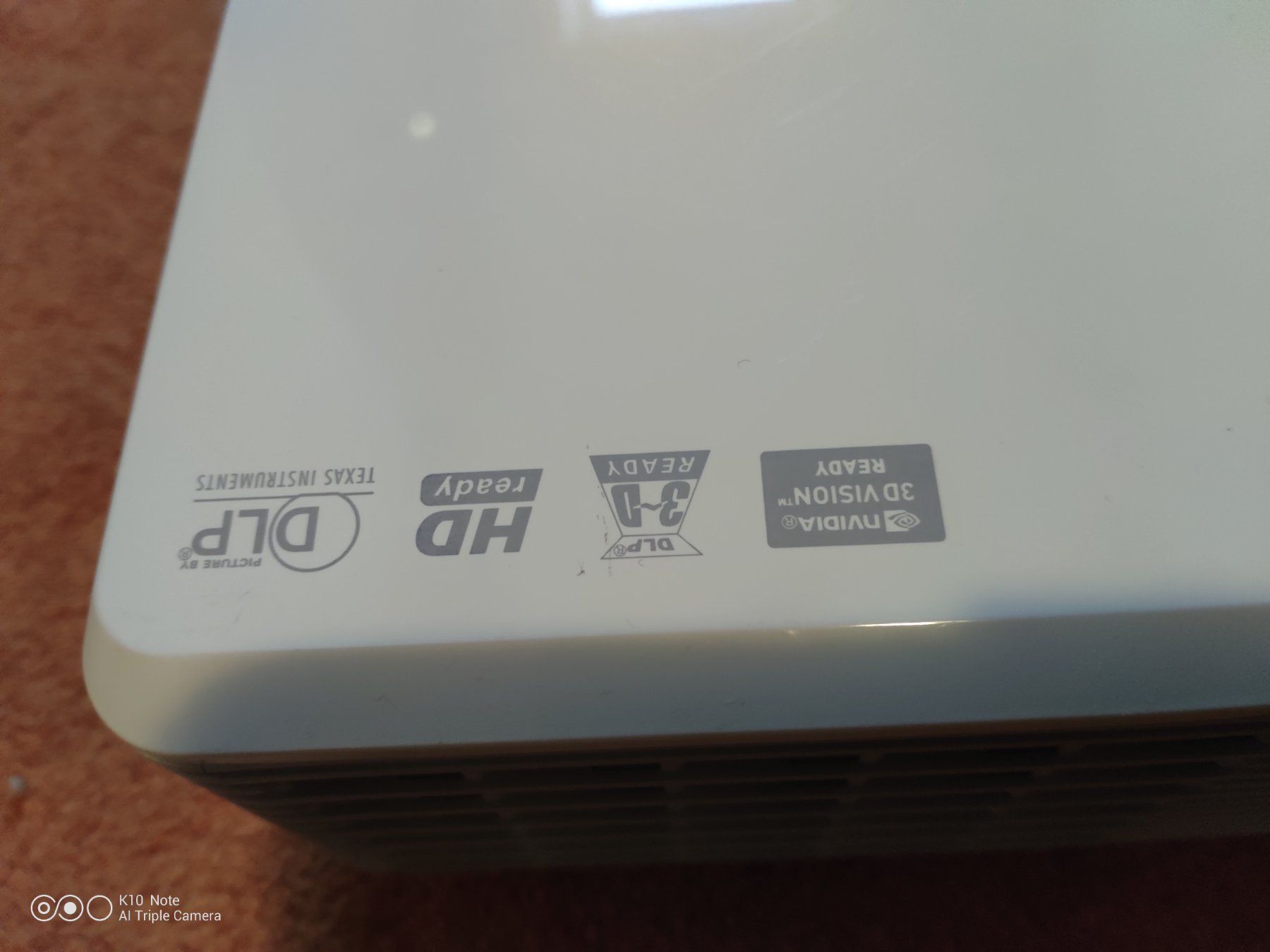 VR Brille: Nvidia 3D Vision2 mit passendem Beamer – Gebraucht aus Radelfingen von Jr12 4