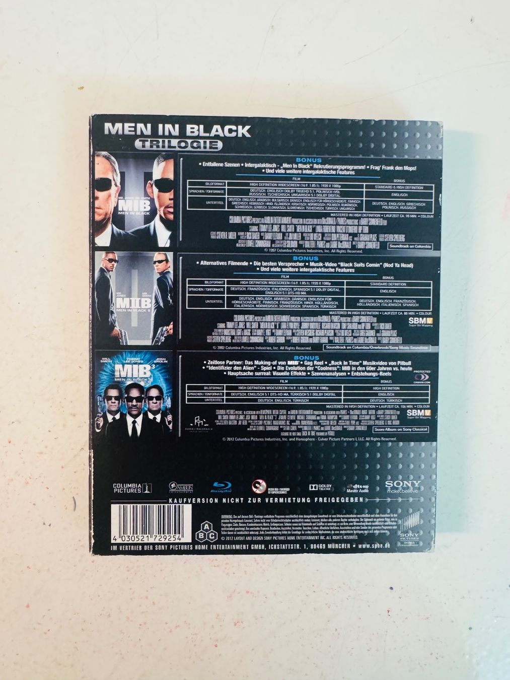 Alle DVDs: MEN IN BLACK./ TRILOGIE. (3 BLU-RAY) – Gebraucht aus Basel von san_2qlq 1