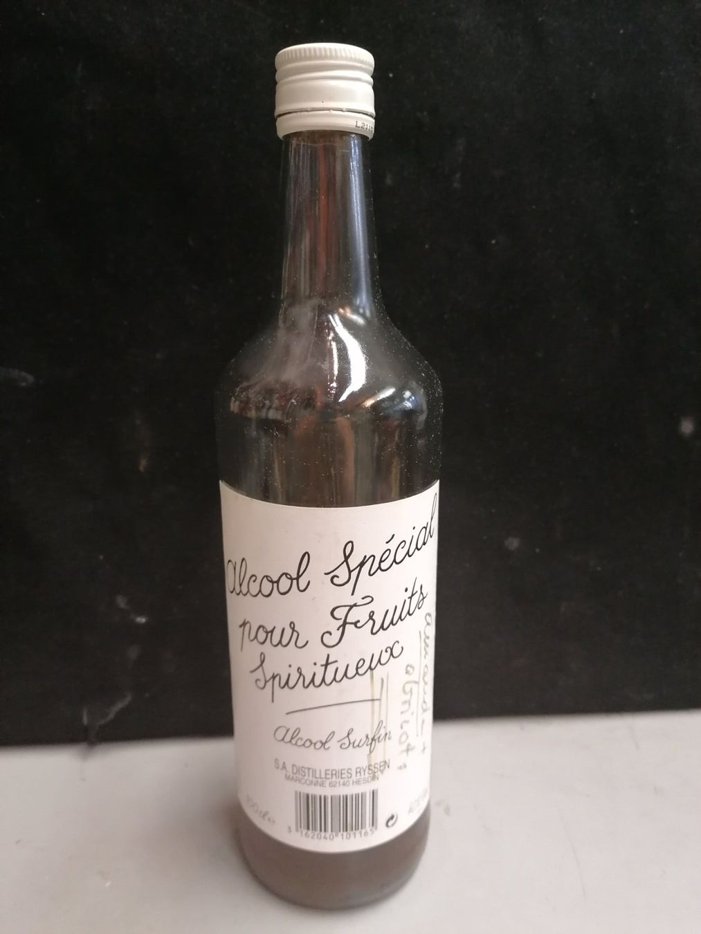 Bevande alcoliche: ALCOOL SPÉCIAL POUR FRUITS – Usato da Genève venduto da Leboucheoreilles