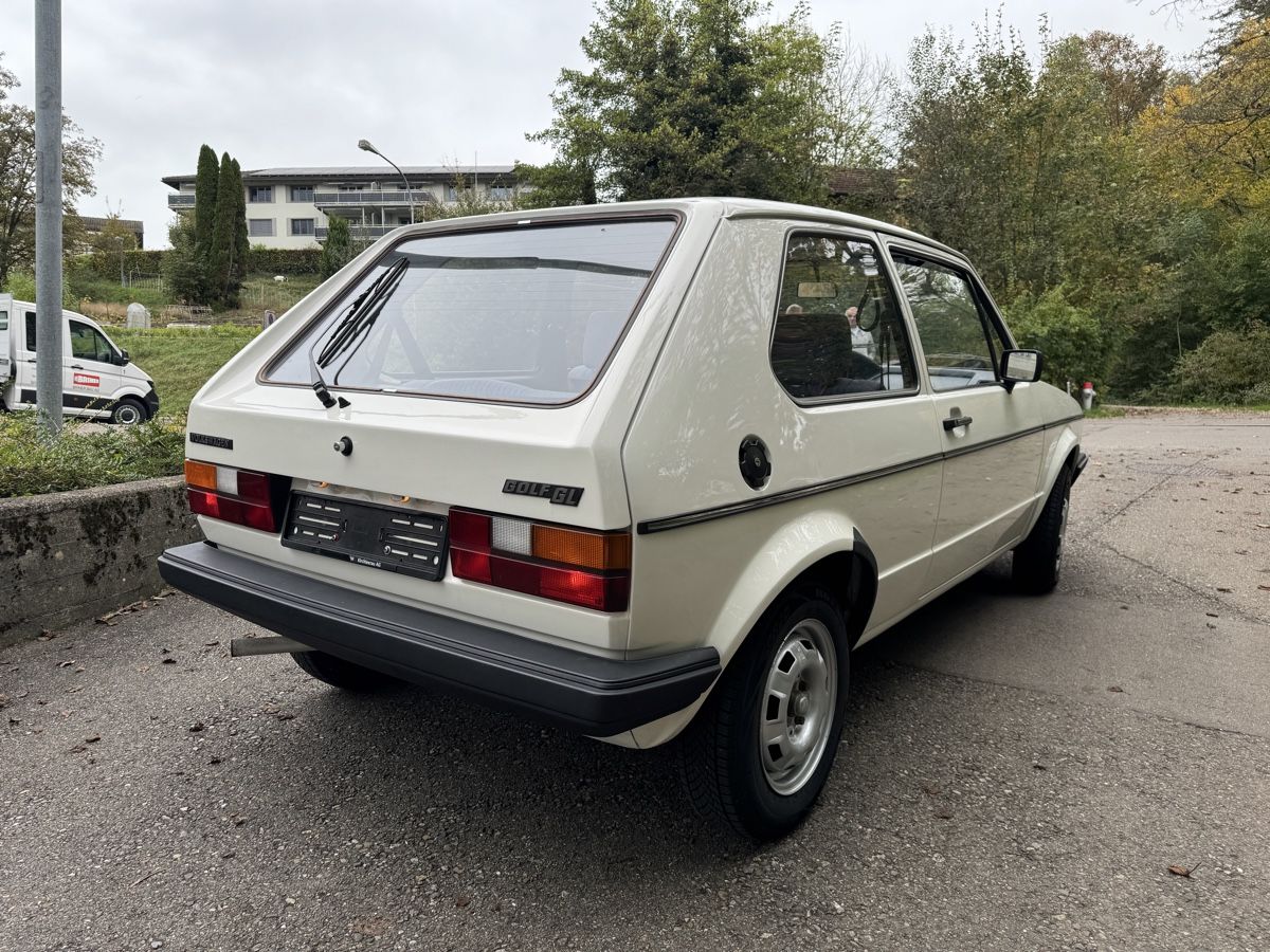 VW Automobili: VW Golf 1 GL Automat – Usato da Stäfa venduto da jaguar8712 3