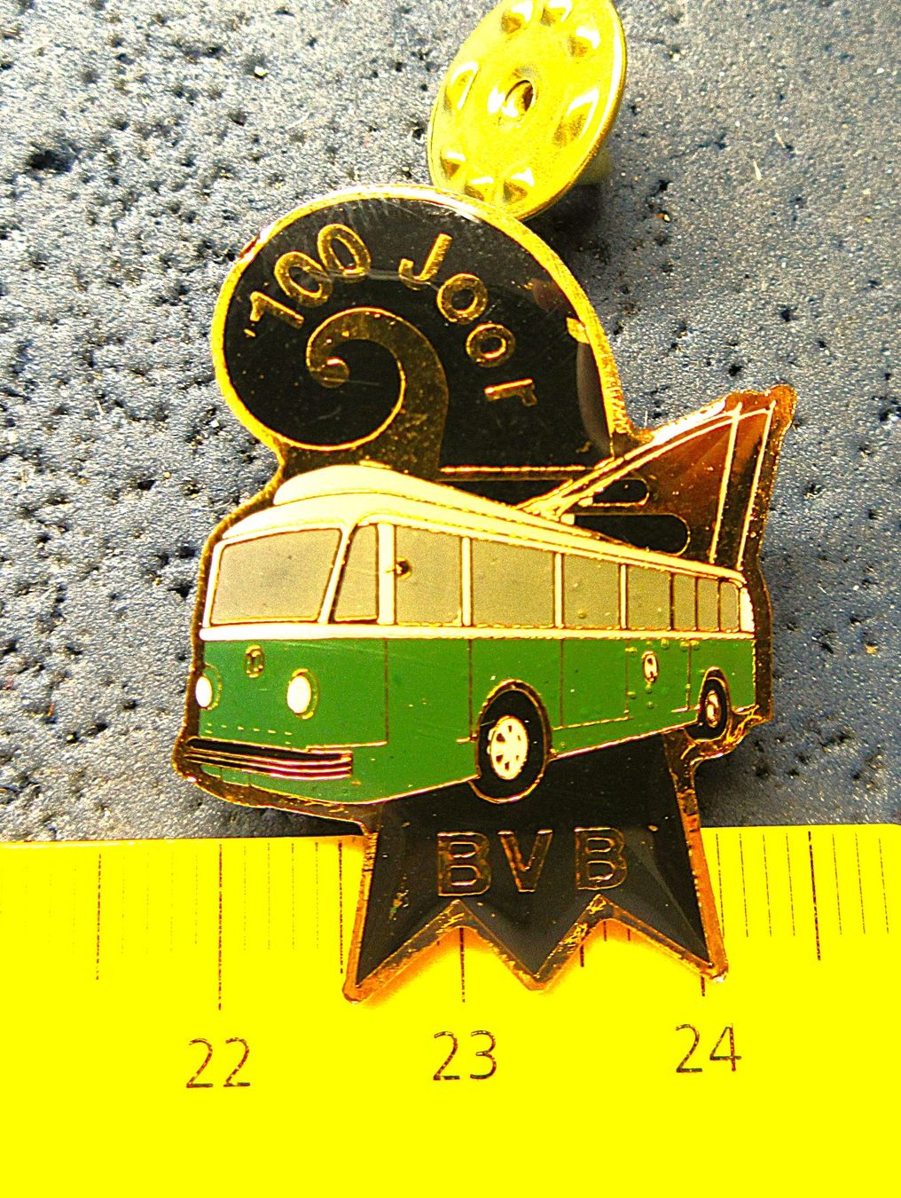 Basler Plaketten & Abzeichen: BASEL 100JAHRE BVB TROLLEYBUS PIN – Gebraucht aus Ettingen von Hausi4711