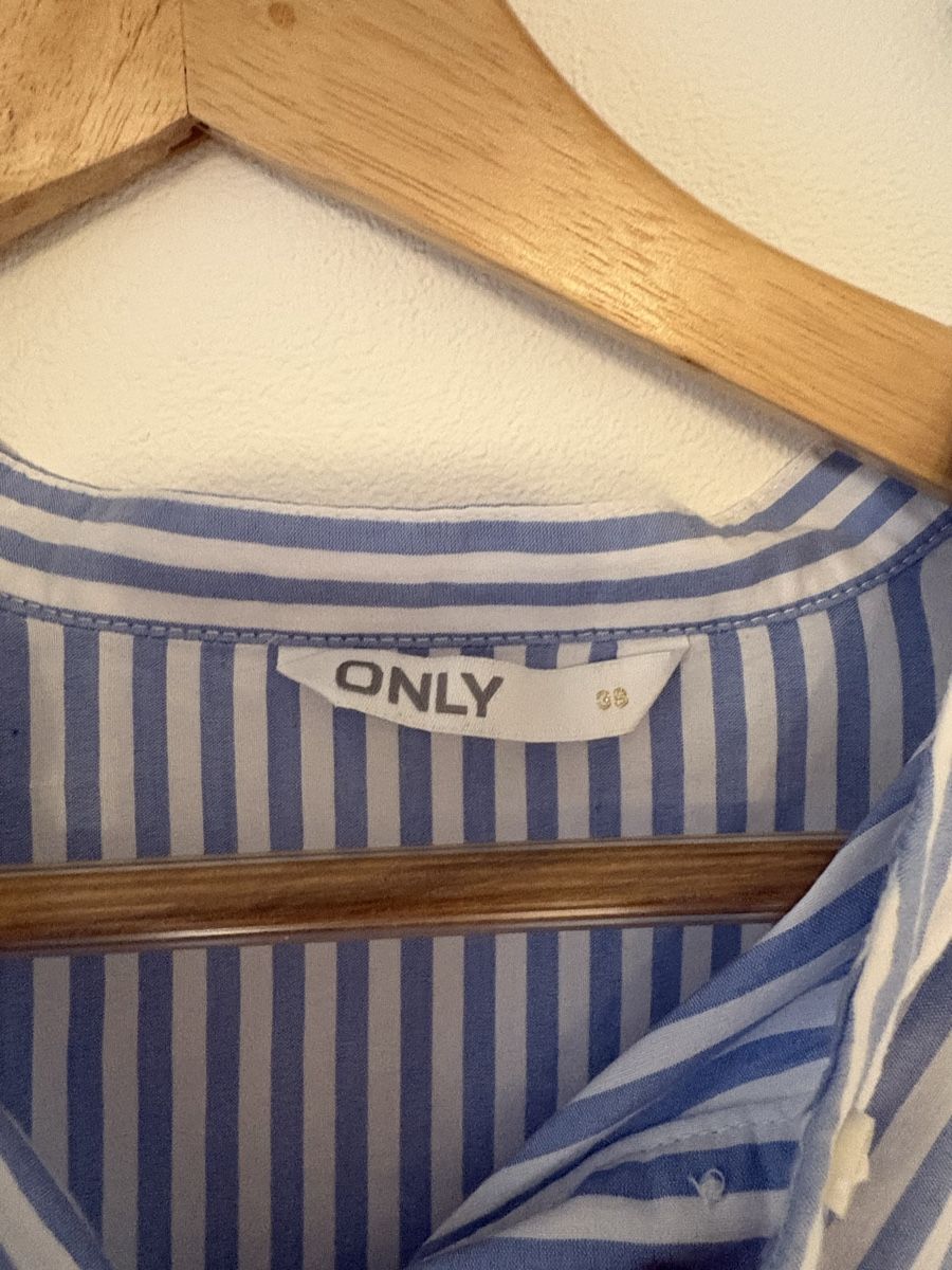 Only Vestiti: ONLY Blusenkleid – Usato da Weisslingen venduto da Ali_z8vw 2
