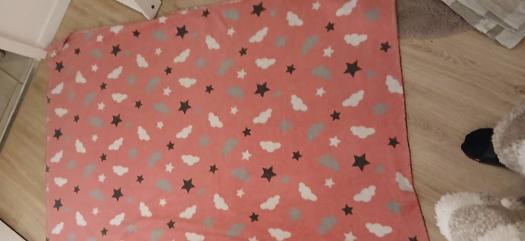Decken: Kuscheldecke Mädchen – Gebraucht aus Grenchen von Hamstr 3