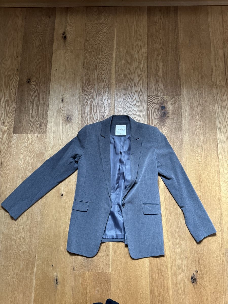 Pull&Bear Giacche: Pull&Bear Blazer Grau, Grösse M - Top Zustand – Nuovo (secondo la descrizione) da Seon venduto da noe_zz6w