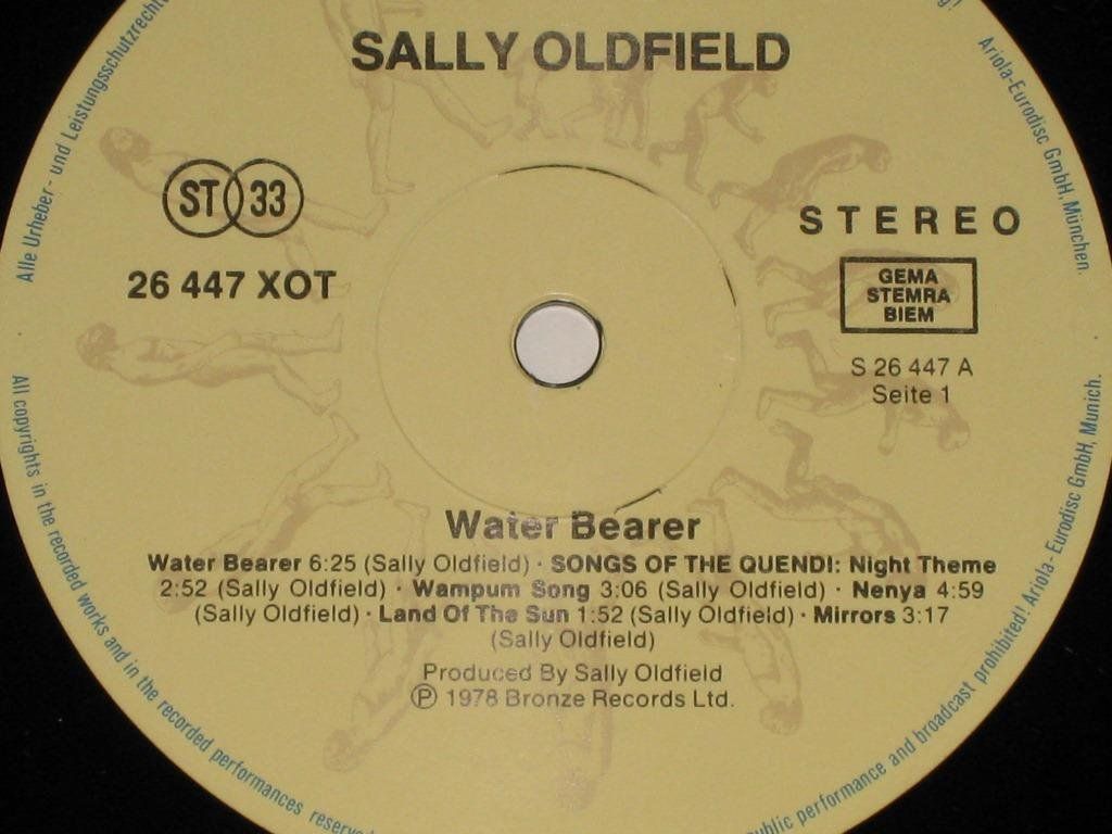 Dischi in vinile: LP - SALLY OLDFIELD - WATER BEARER – Usato da Steckborn venduto da Quo7 1