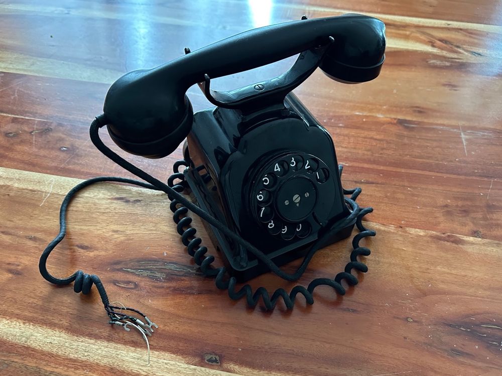 Antikes Tischtelefon HFTR Vintage Telefon (D'occasion) à Zürich pour ...