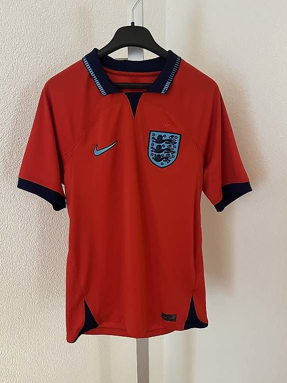 Leibchen & Hosen: Maillot de l'Angleterre  – Gebraucht aus Chavannes-Renens von luc_52p8