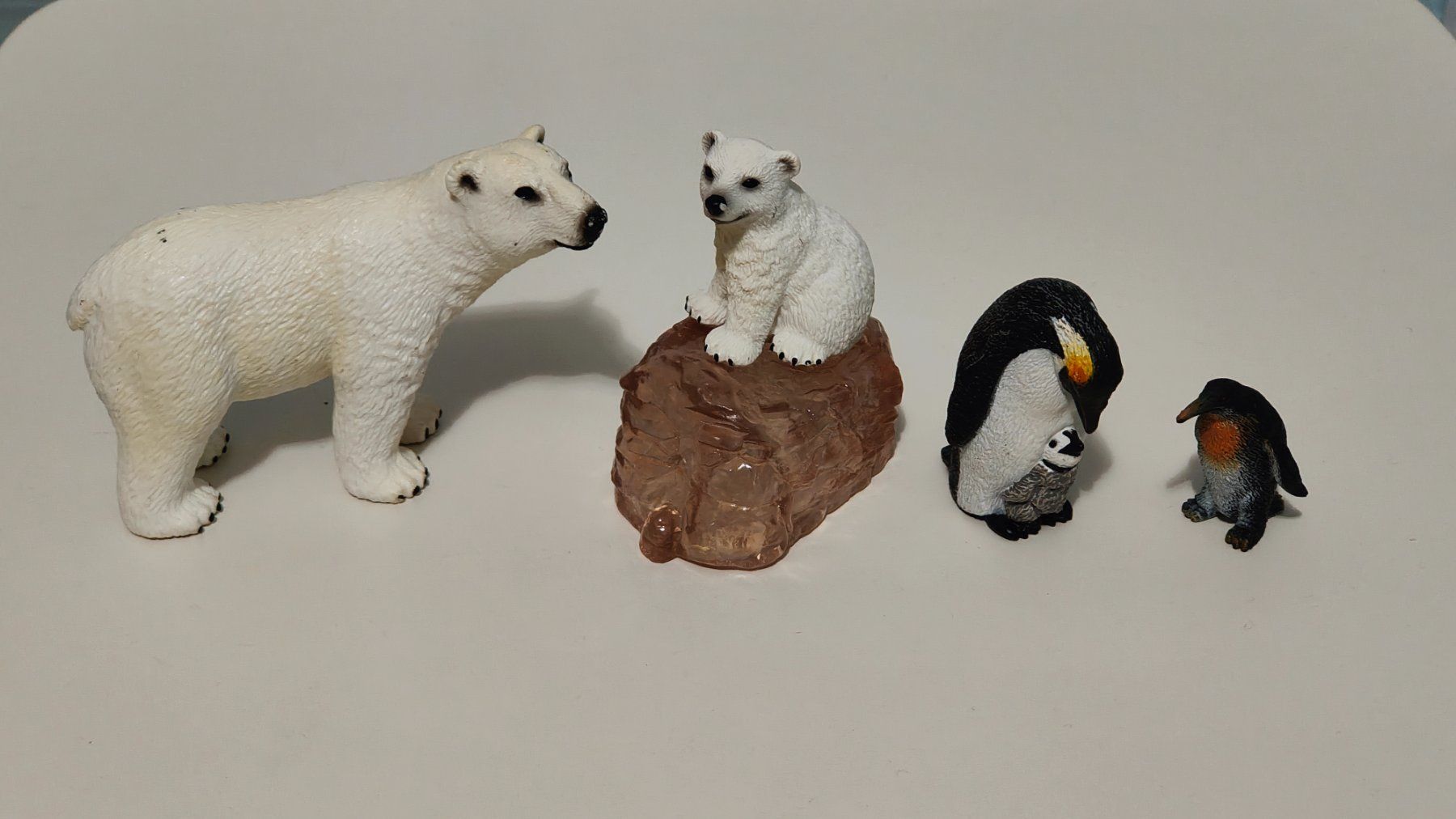 Schleich Statuette: Schleich Polar-Tier Set - Eisbär, Eisbärbaby, Pinguine – Usato da Bassersdorf venduto da zoooropa 1