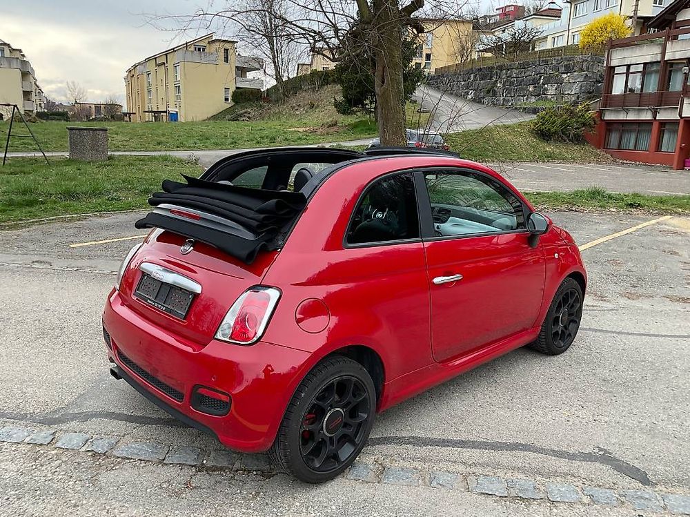 Fiat 500 Rot Cabrio