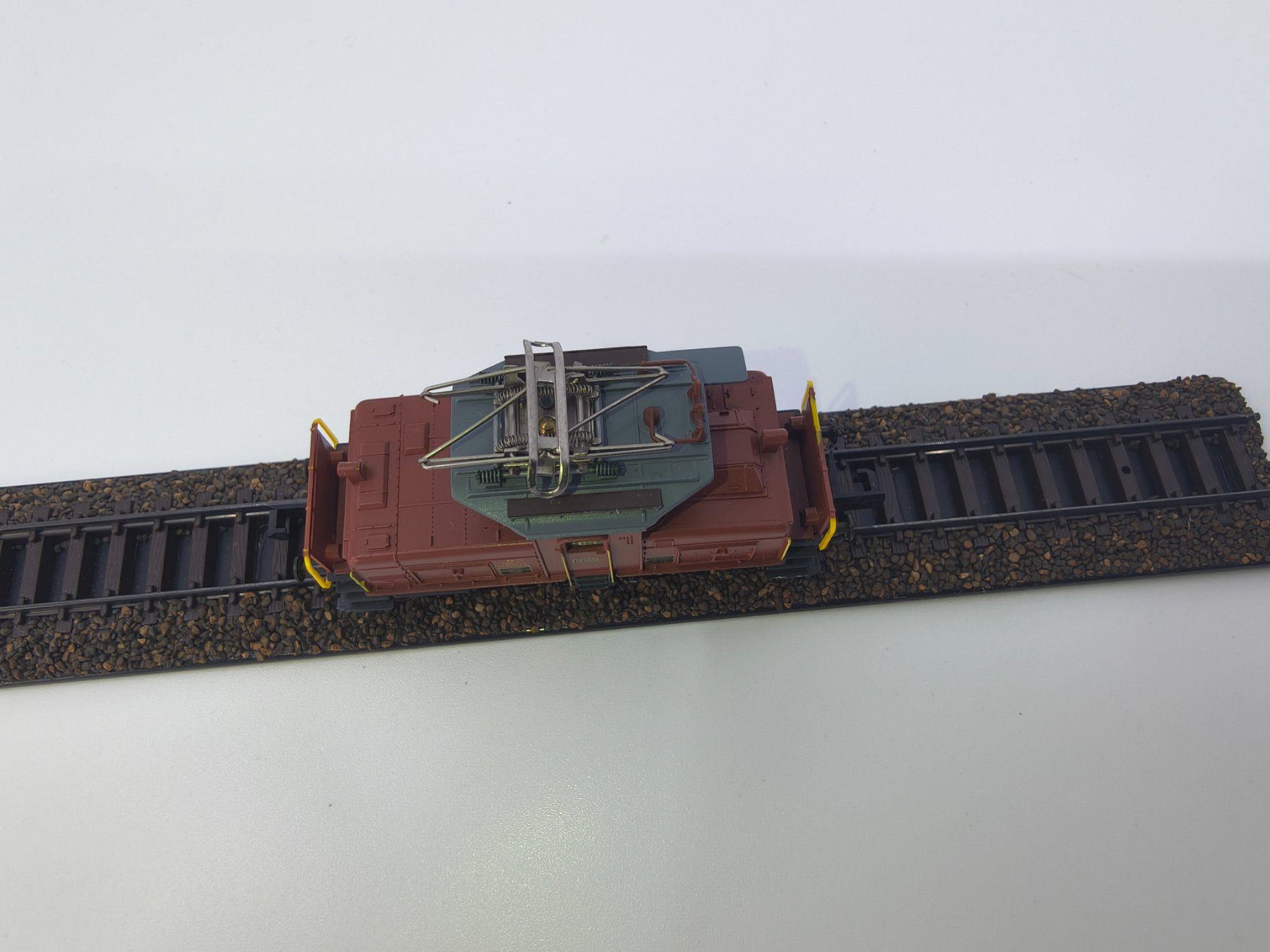 Arnold Modellini di ferrovie: Arnold 2425, Ee 3/3 16405, Analog – Usato da Wangs venduto da mobacom 3