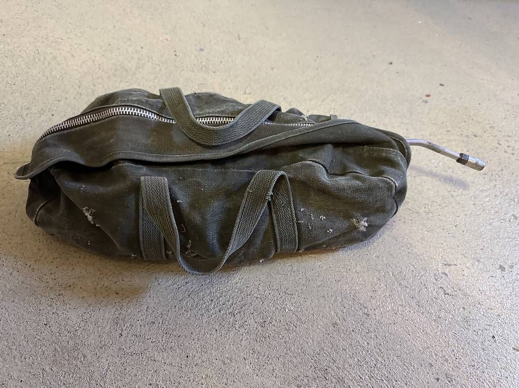 Tous les outils: Militär Werkzeugtasche – D'occasion à Eiken par for_cg8g 1