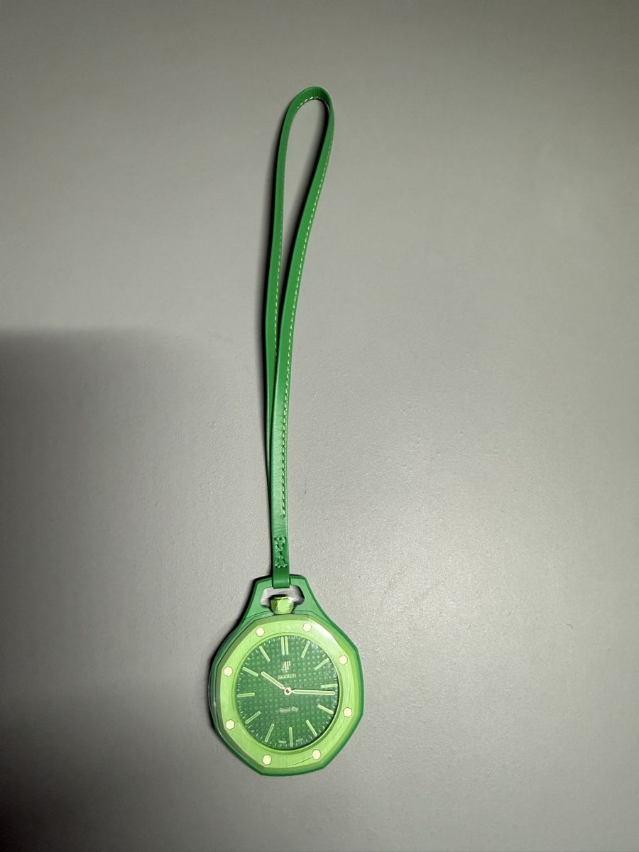 Swatch Uhren: Audemars Piquet x Swatch Royal Pop – Neu und originalverpackt aus Langenthal von Sale2 1