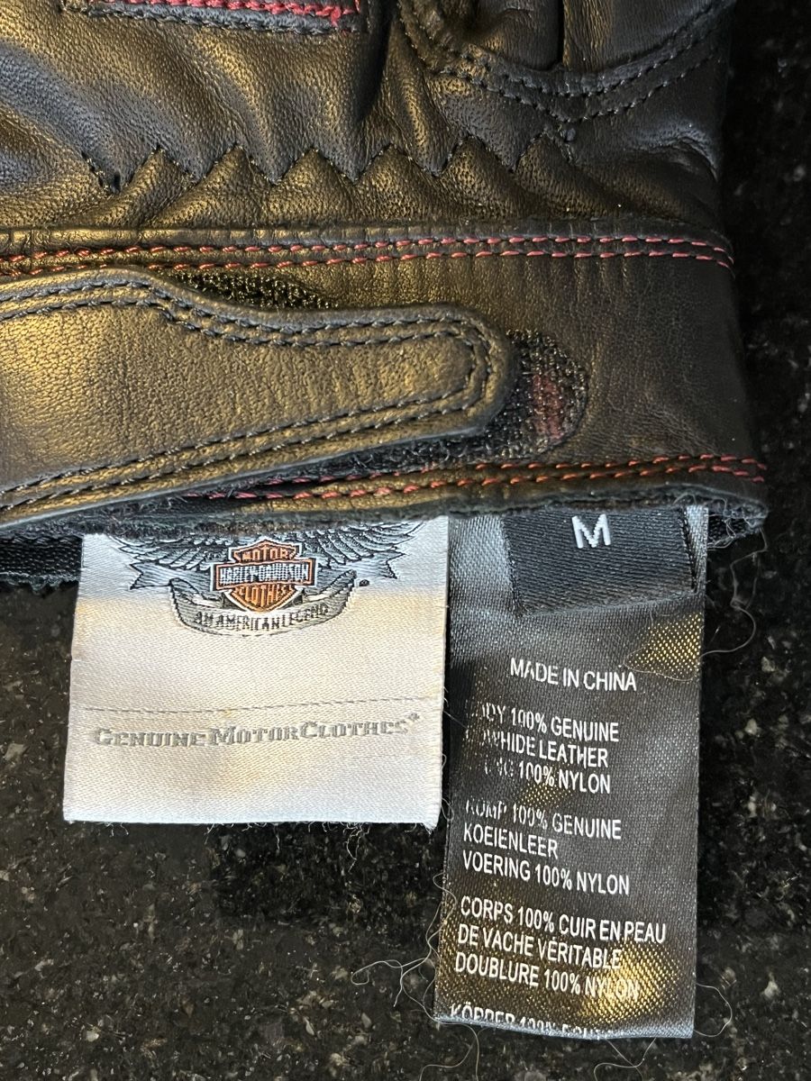 Guanti & manicotti: Lederhandschuhe Damen – Usato da Pfäffikon SZ venduto da reg_zqg6 1