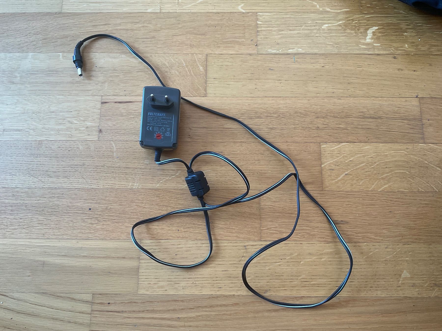 Akai Strumenti musicali: Akai Professional Miniak virtual analog synthesyzer – Usato da Zürich venduto da gab_tbd5 3