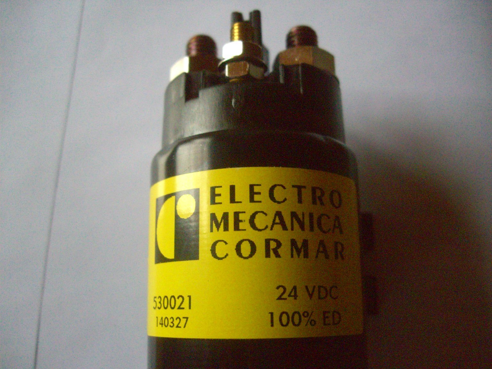 Componenti elettronici: Gleichstromrelais 24V 150A Starterrelais – Nuovo (secondo la descrizione) da Schwarzenbach / Huttwil venduto da Sofre47