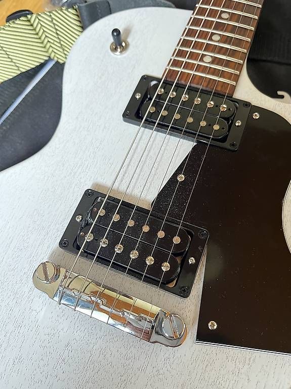 Gibson Instruments de musique: Gibson Les Paul Special – D'occasion à Gland par pre_xmj2 1