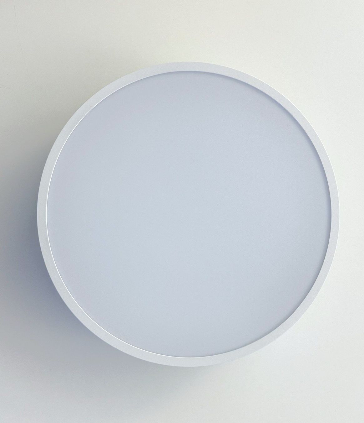 Lampadari & plafoniere: 6x LED Deckenleuchte mit Bewegungssensor & Tageslichtsensor – Nuovo e nell'imballaggio originale da Sarnen venduto da Concerev