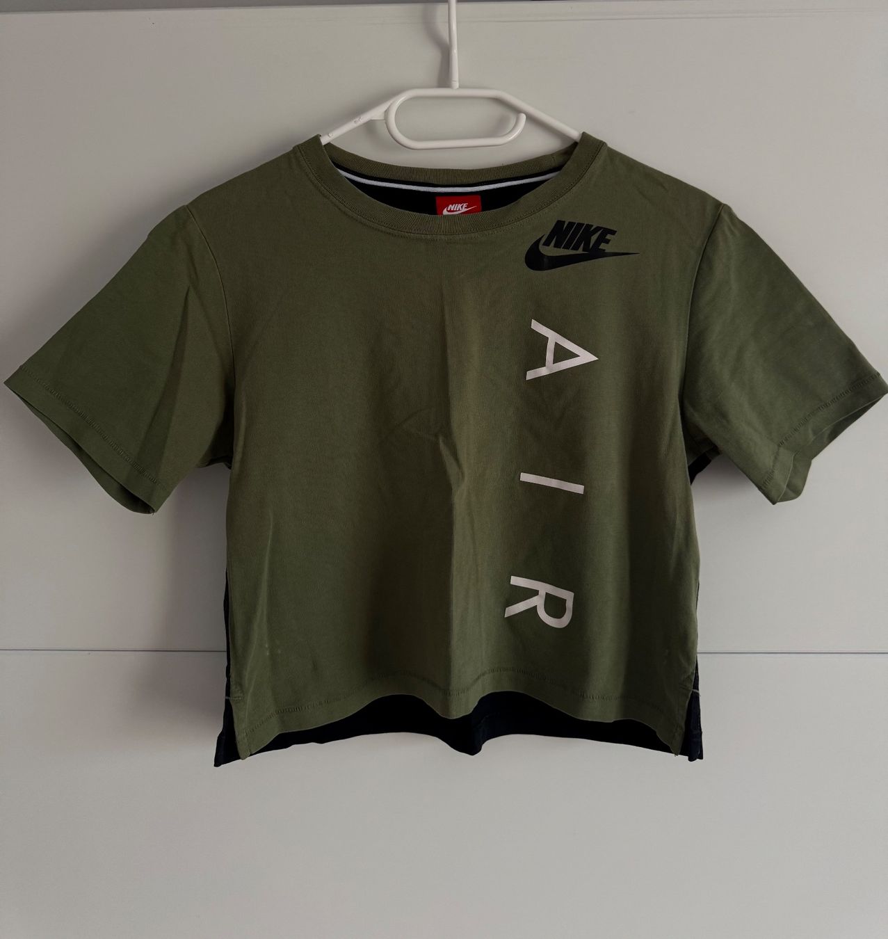Nike T-shirt: Nike T-Shirt – Usato da Winterthur venduto da oElao