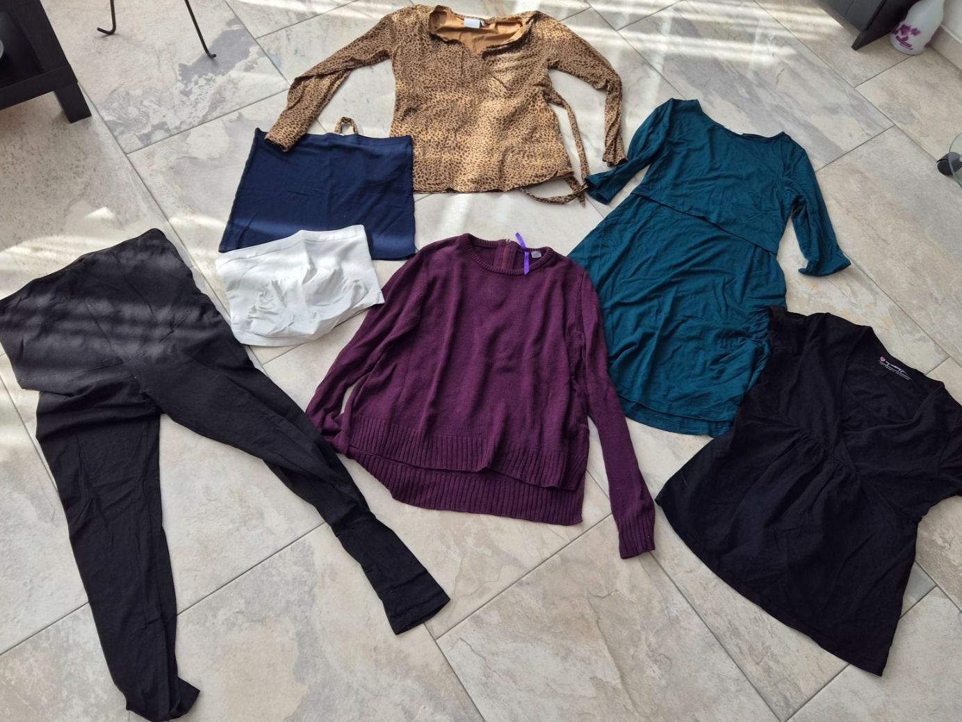 Kleiderpakete: Umstandsmode-Kleiderpaket: diverses – Gebraucht aus Niederrohrdorf von Miripfiri 8