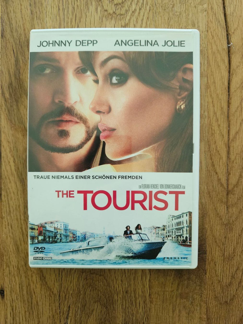 Tutti i DVDs: The tourist – Usato da St.Gallen venduto da Capsule_Corporation