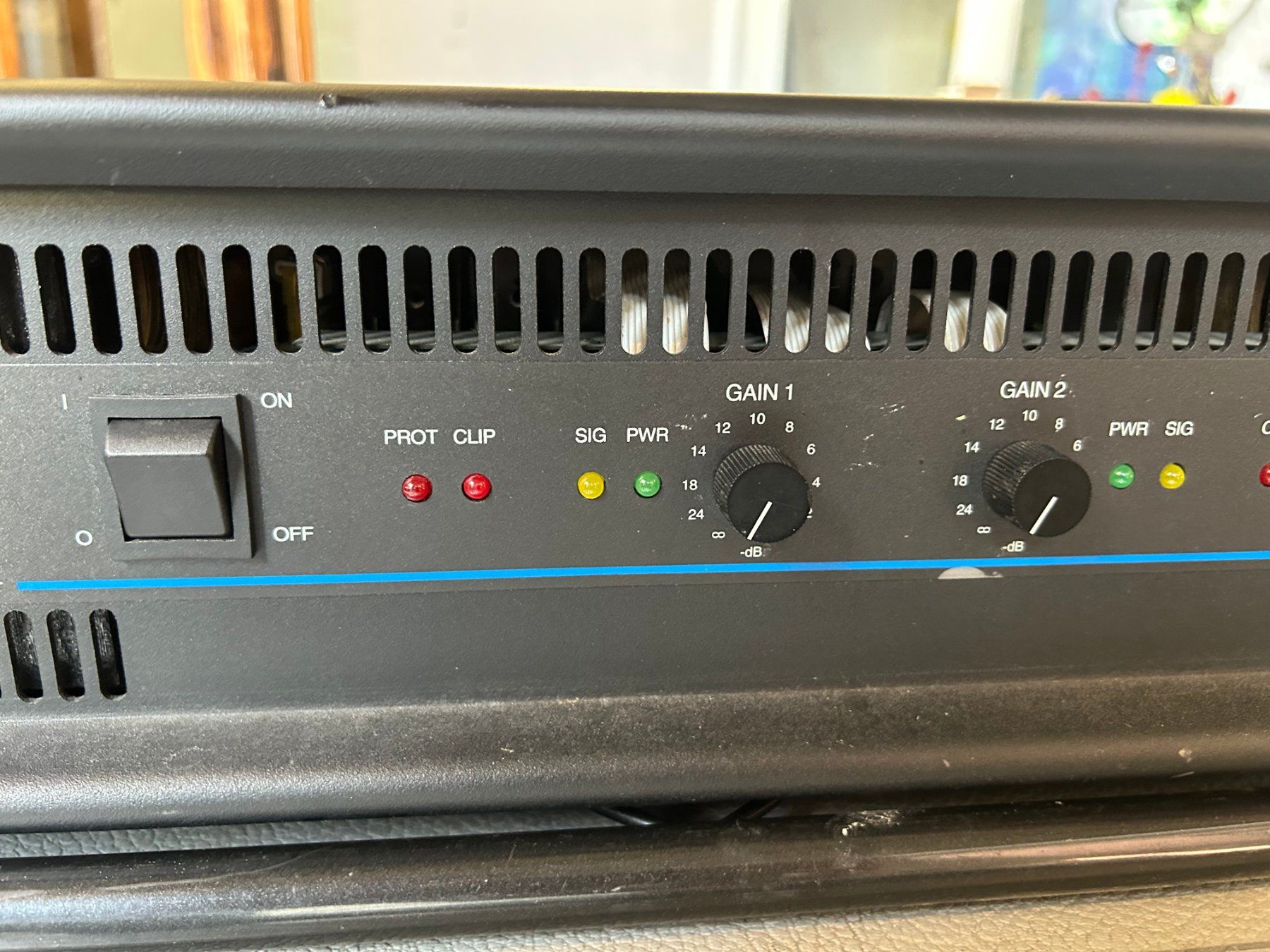 Electro-voice Amplificatori: QSC MX 3000a Top Endstufe – Usato da Sugiez venduto da brockicenter 1