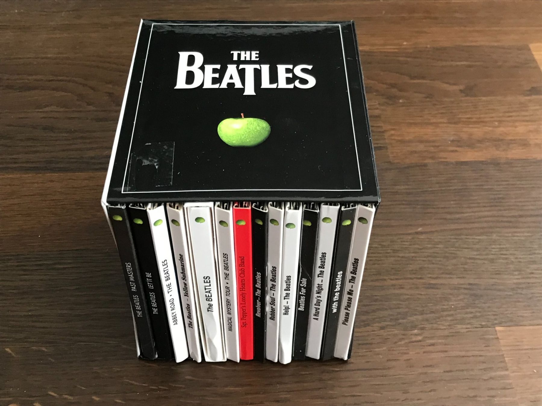 CD: BEATLES - The Beatles - 14 CD Box - Top – Nuovo (secondo la descrizione) da Buchs AG venduto da Archie