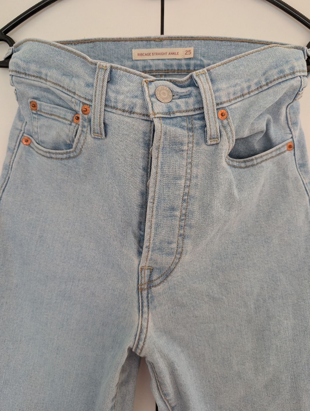 Levi's Jeans: Levi's Ribcage Straight Ankle 25/31 – Neu (gemäss Beschreibung) aus Kriens von Stephanie_50 1