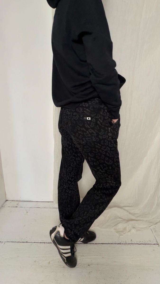 Edwin Hosen: Black leopard print Edwin storm pants – Gebraucht aus Knonau von Grapesvintage 7