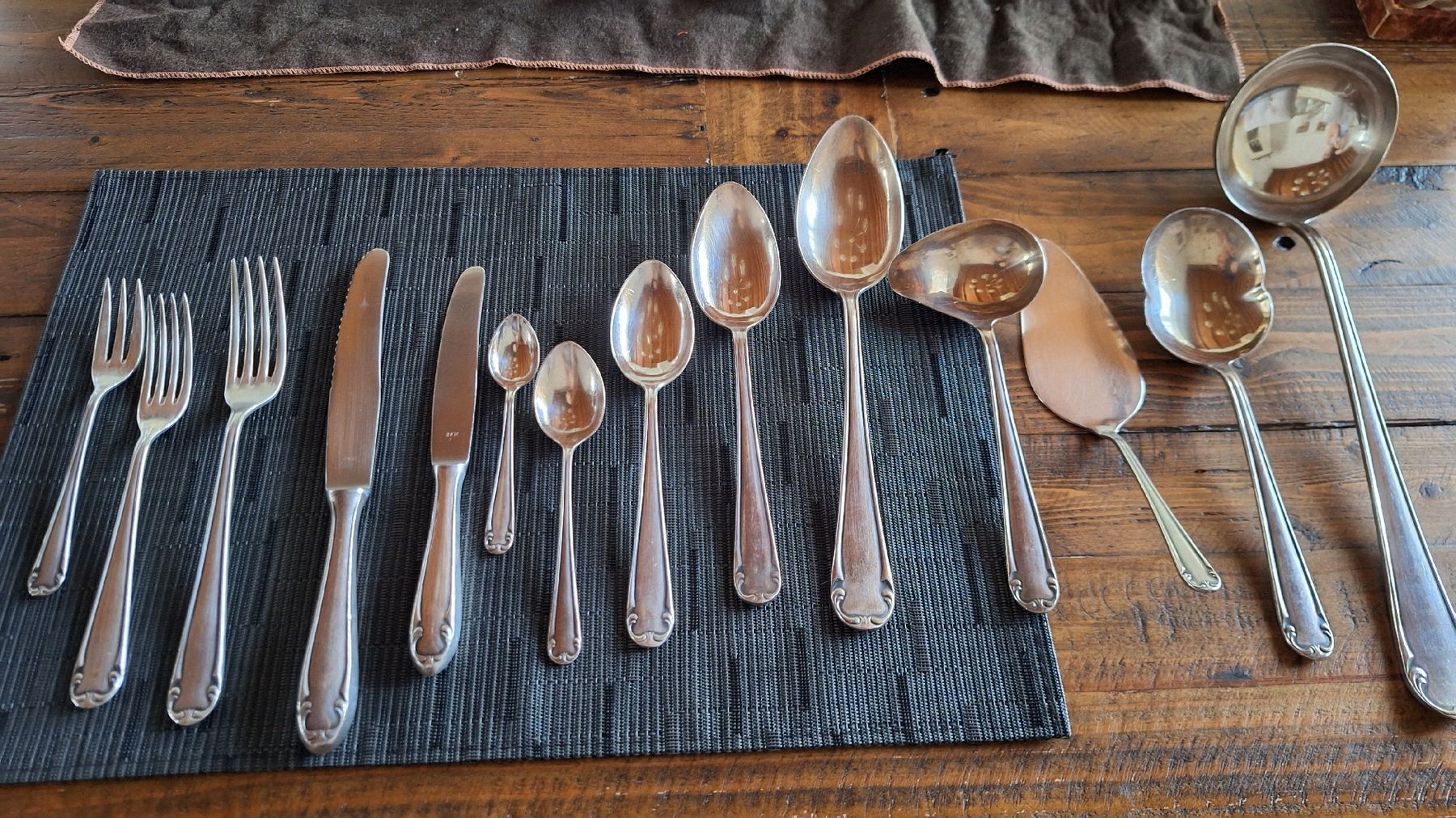 Set di posate: Besteck Set Orna 90.Ca 108 Stk – Usato da werdenberg venduto da Nsmilles