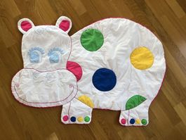 Herzige Nilpferd-Babydecke / Spielmatte, super Zustand!