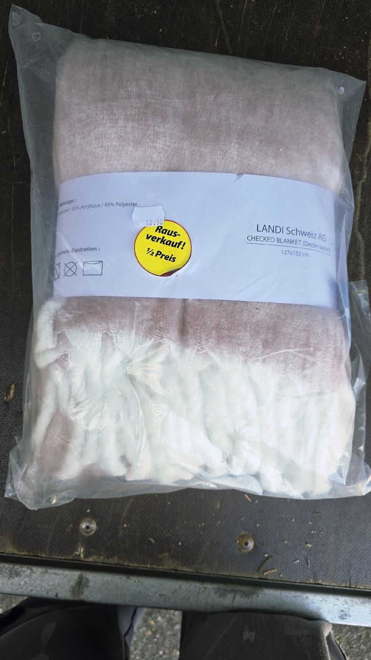 Decken: Kuscheldecke Mohairlook rosa – Neu und originalverpackt aus Dussnang von Priska2285